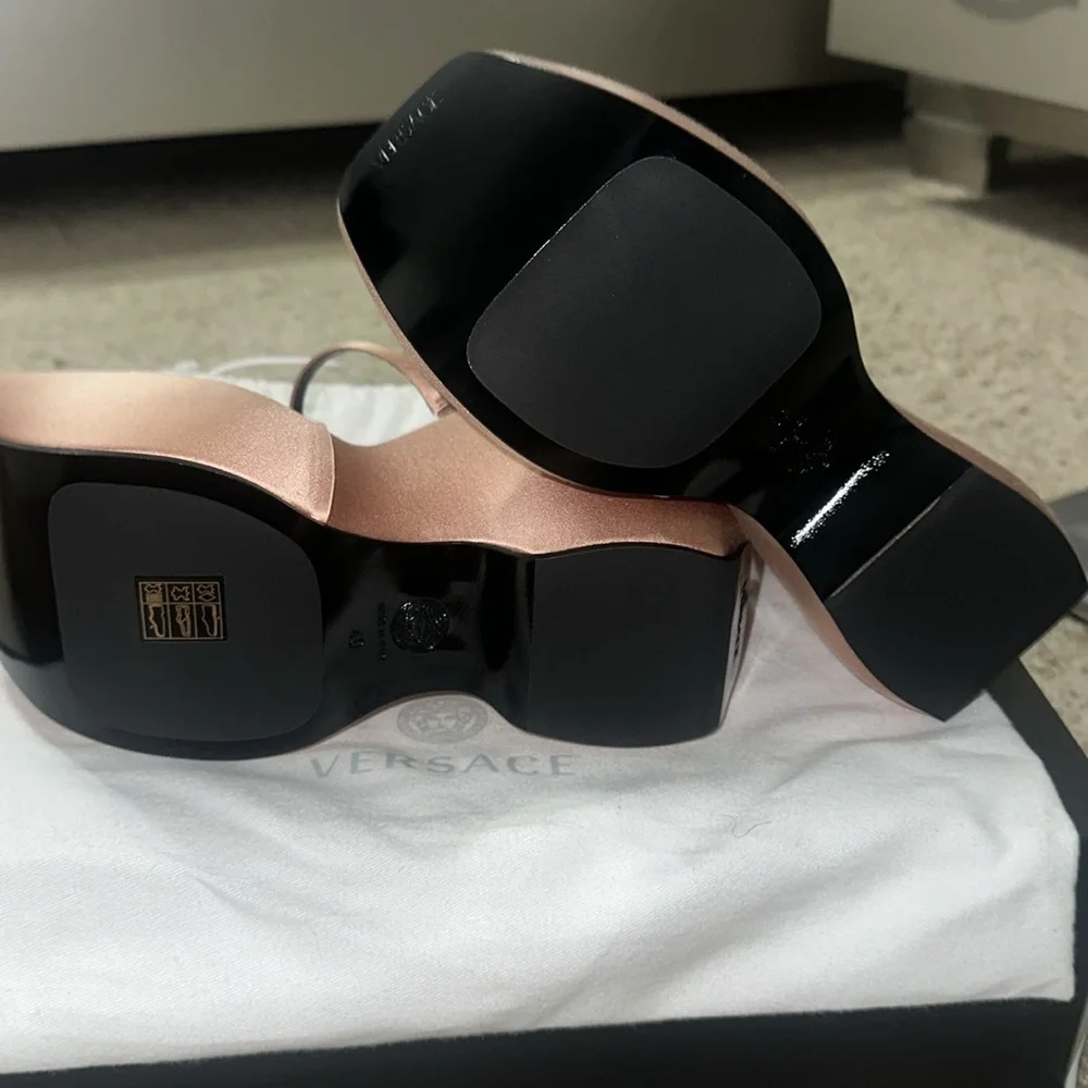 Versace Triplatform wedge sandals US 40 US 10 - Picture 3 of 3